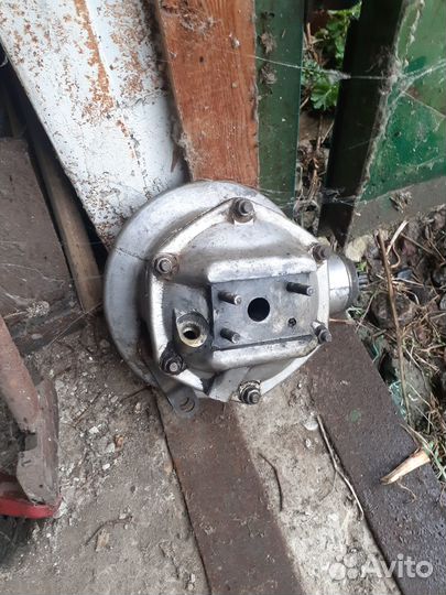 Запчасть на мотоцикл урал