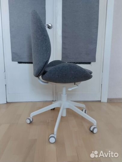 Компьютерное кресло икеа хаттефьелль