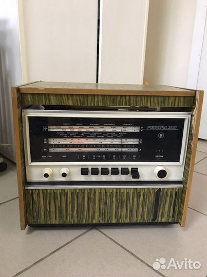 Радиола СССР Рекорд-310. Рекорд-311, Рекорд-61