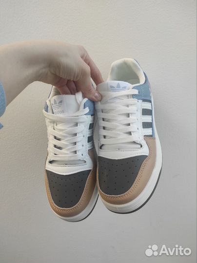 Новые кроссовки 38 adidas женские кеды