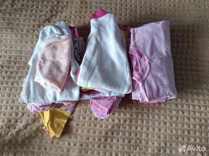 Детские вещи для новорожденных