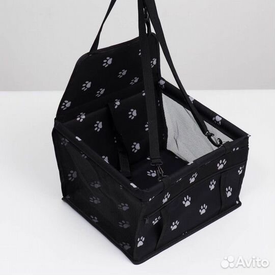 Автокресло для животных 40*30*25 см, чёрное с белы