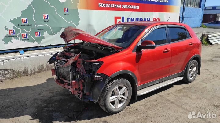 Накладка порога врунтенняя передняя правая Ssang Yong Actyon New 7749034000LBA