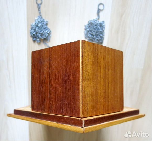 Настенные часы с кукушкой 