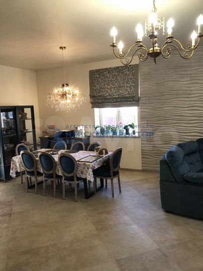 Дом 222 м² на участке 12 сот.