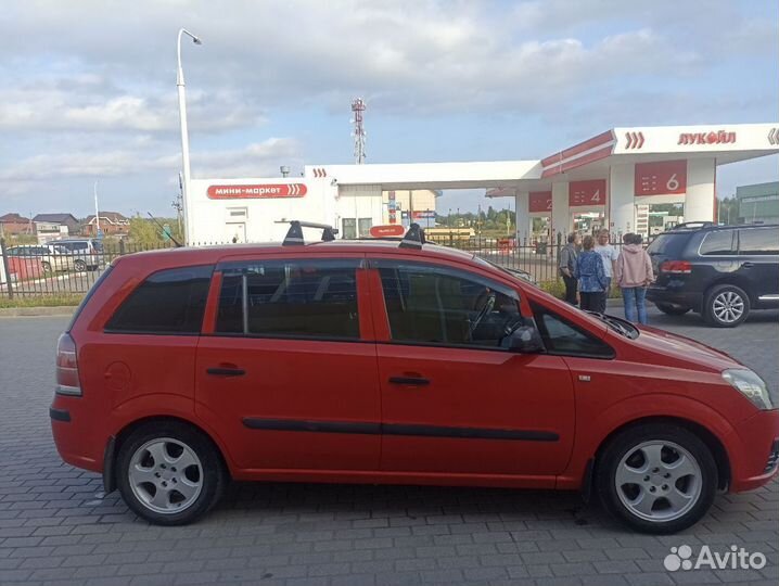 Opel Zafira 1.6 МТ, 2006, 160 200 км