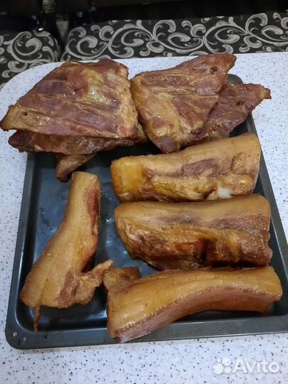 Копченая рыба, курица, мясо, рёбра, сало
