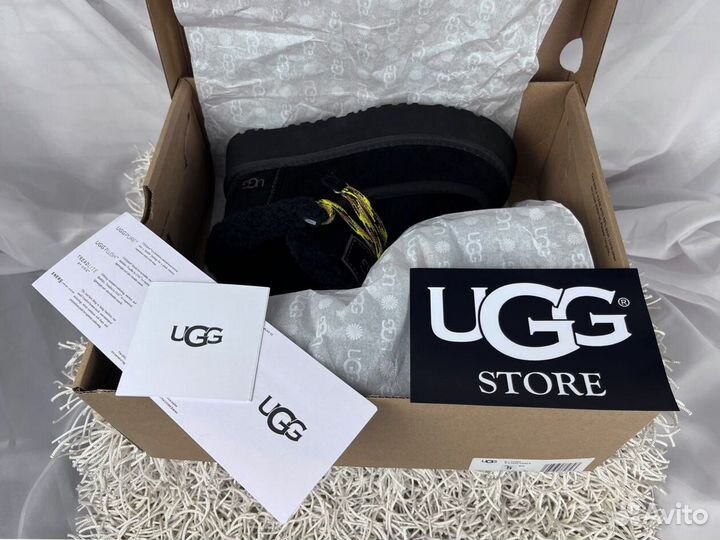 Ugg Funkarra Cabin Cuff Black