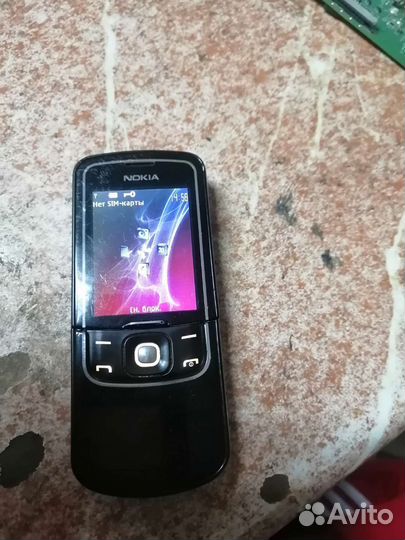 Телефон Nokia 8600d Luna