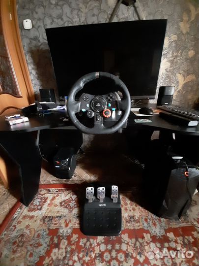 Руль с педалями Logitech G29 Racing Wheel
