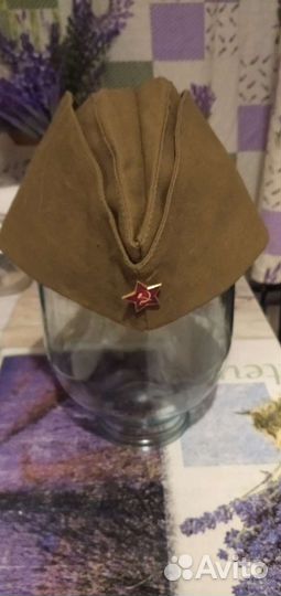 Буденовка и пилотка