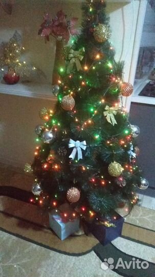 Елка искусственная