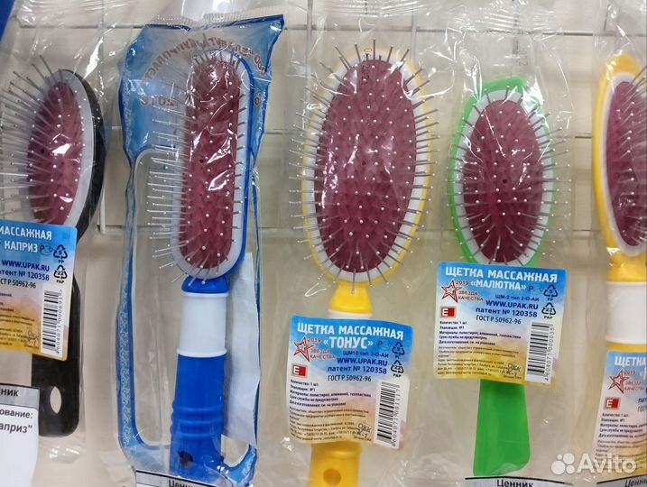 Массажная щетка для головы