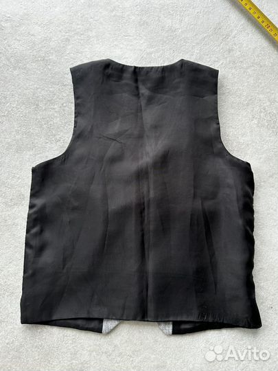 Жилет Primark 110