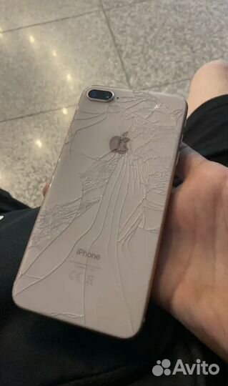 iPhone 8 Plus, 64 ГБ