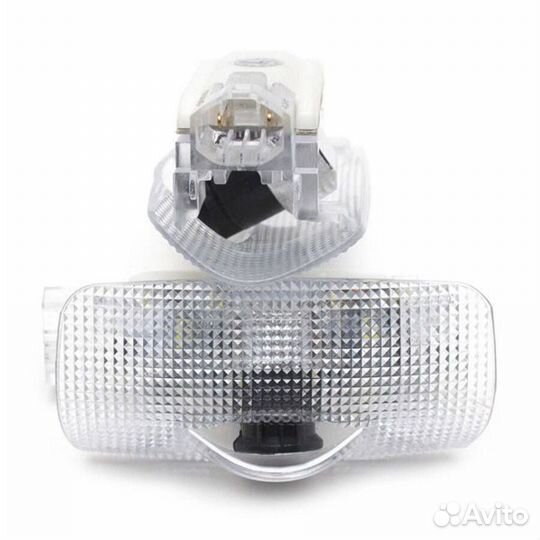 Проекция логотипа Toyota LED в дверь Q7DK9