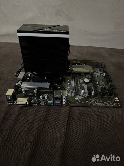 Asus prime b450 plus + Ryzen 7 3700x