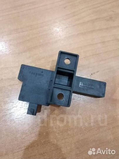 Антенна Audi A4 (B8) 2007-2015