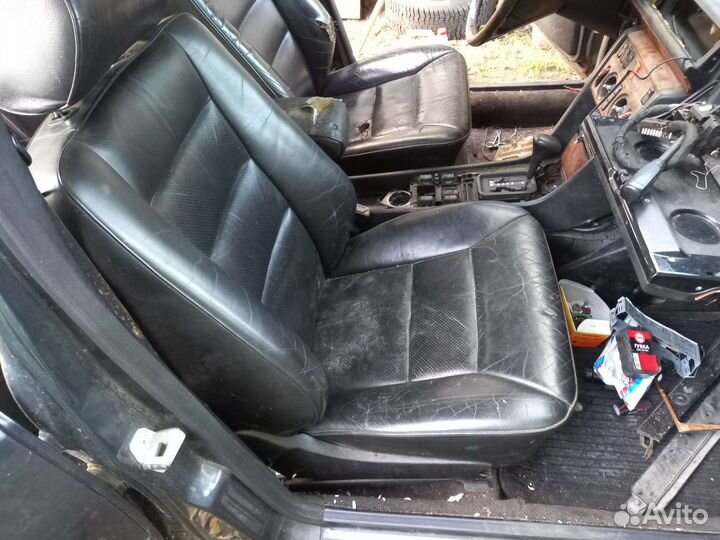 Кожаный электросалон w124