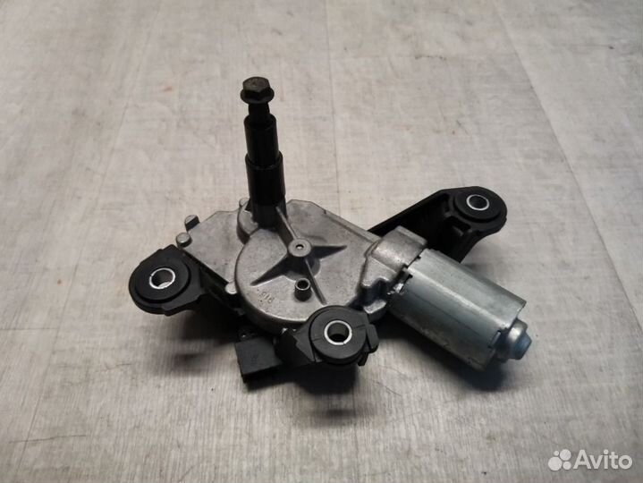 Моторчик стеклоочистителя задний Nissan Qashqai 1