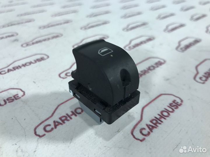 Кнопка стеклоподъемника передняя левая Audi Q7