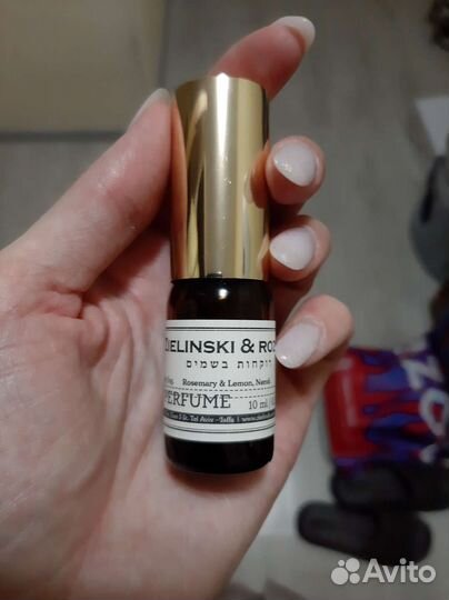 Zelenski rozen духи