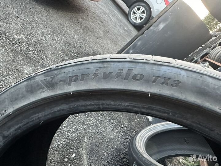 Tracmax X-Privilo TX3 275/30 R19