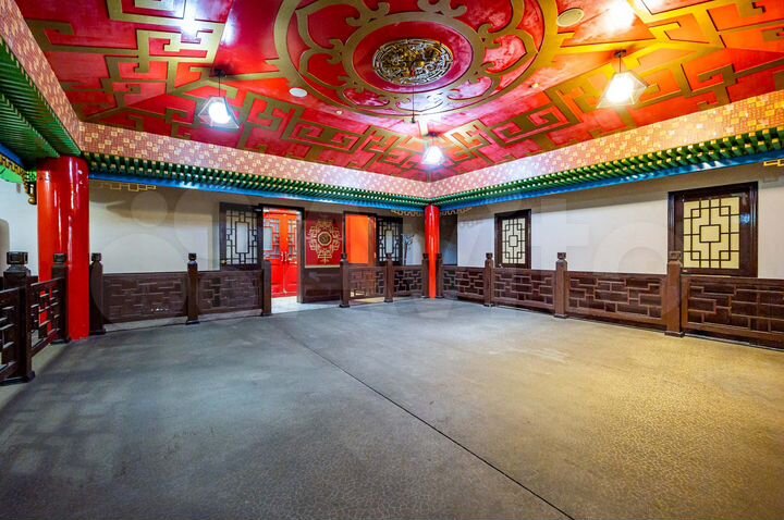 Торговая площадь, 300 м²