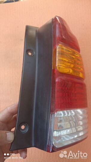 Фонарь задний правый и левый ford maverick