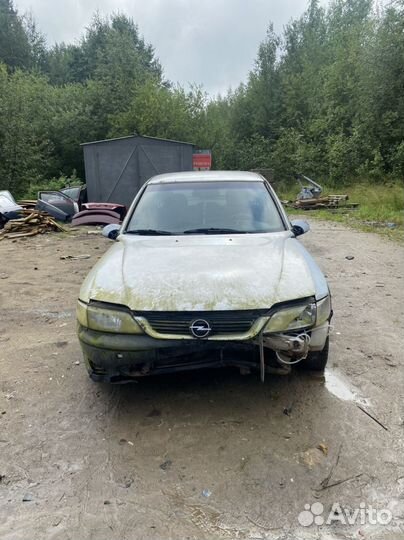 Opel vectra б по запчастям