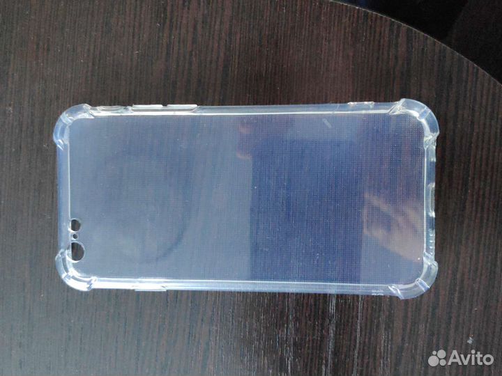 Прозрачный чехол на iPhone 6 (6s)