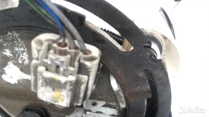 Насос топливный электрический Opel Astra J, 2011