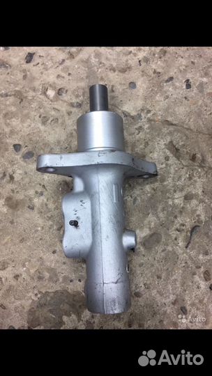 Главный тормозной цилиндр Mazda 3 BK