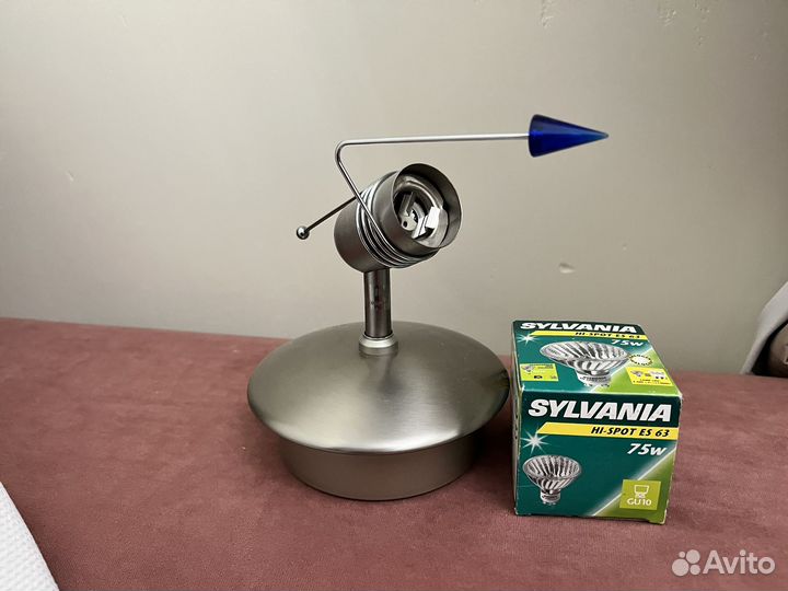 Светильник галогенновый