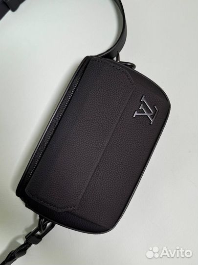 Сумка Louis Vuitton Pilot Wearable