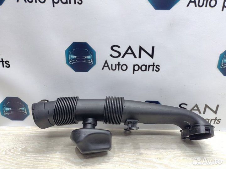 Патрубок воздушного фильтра Bmw X5 E70 N62B48 2008