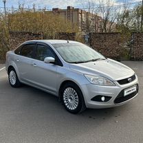 Ford Focus 1.6 MT, 2009, 184 000 км, с пробегом, цена 615 000 руб.