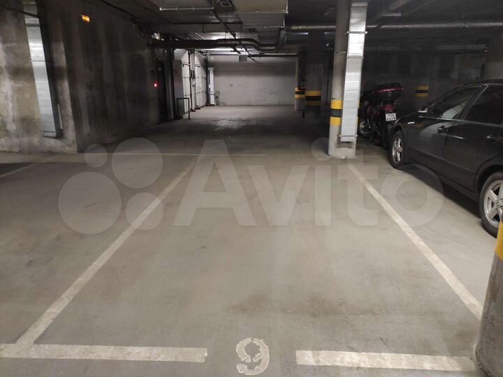 Машиноместо, 15 м²
