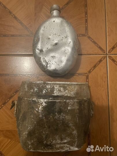 Немецкие фляга и котелок