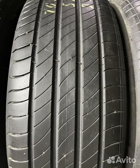 Michelin Primacy 4 215/55 R17