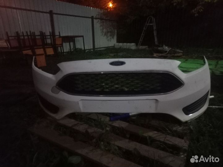 Бампер ford focus 3