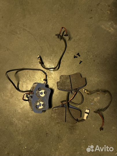 Тормозные колодки для трека : Endless