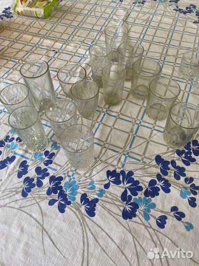 Стаканы, рюмки разнобой