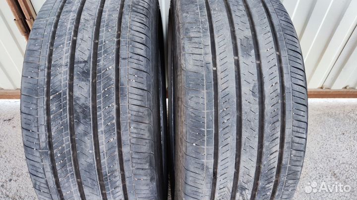 Goodyear Eagle Touring 235/40 R19