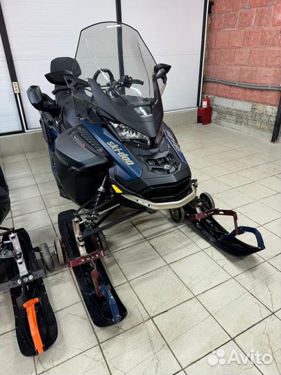 2025 BRP Ski-doo Expedition SE 900 ACE Turbo R VIP