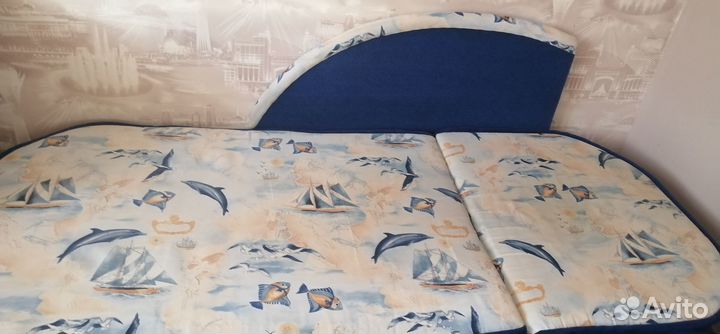 Продам детский диван