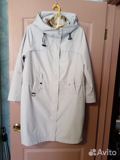 Плащ женский