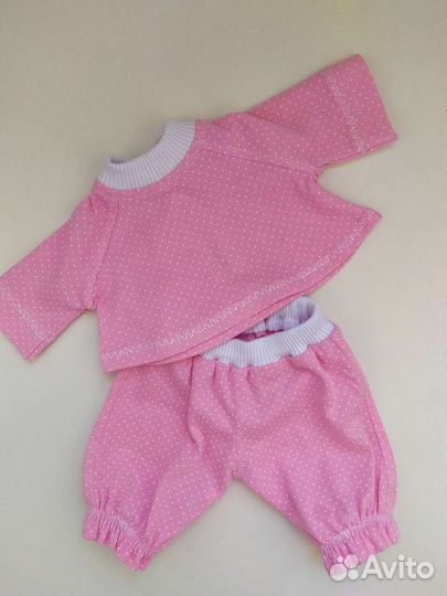 Кукла вязаная ручной работы с одеждой