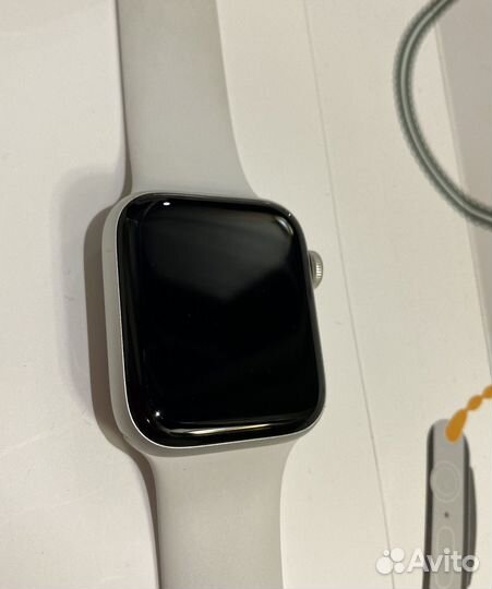 Apple watch SE 44 MM