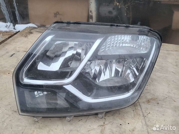 Фара левая renault duster под ремонт